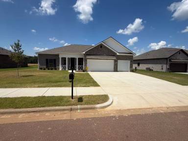Main picture of 22879 Ansley Dr