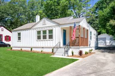 Main picture of 858 Linda Way