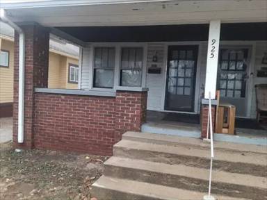 Main picture of 927 N Dequincy St