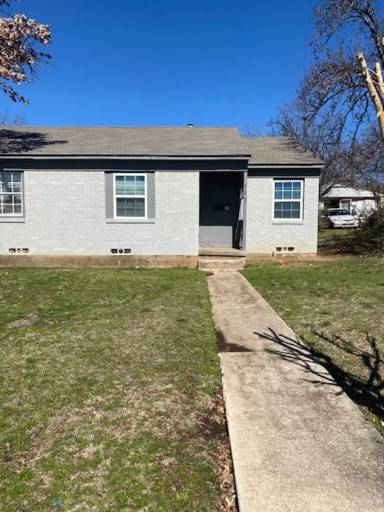 Main picture of 725 Woodland St