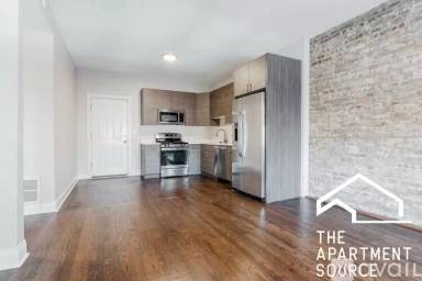 Main picture of 2218 N Sawyer Ave