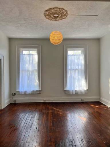 Main picture of 817 Washington Ave