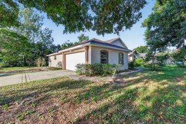 Main picture of 2996 W Beaumont Ln