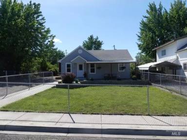 Main picture of 1220 Billups St