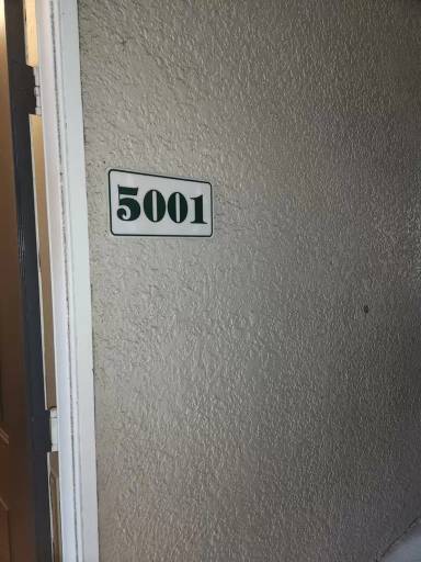 Main picture of 5001 Hemingway Cir