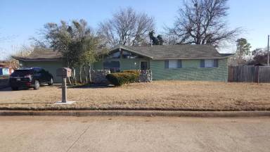 Main picture of 306 Ridgecrest Dr
