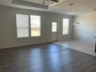 Main picture of 928 Rivers Creek Ln