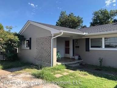 Main picture of 3228 NW 63rd St