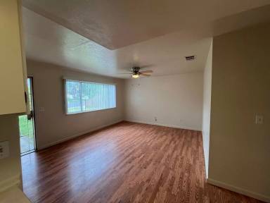 Main picture of 1120 Beltline Rd