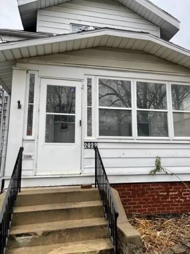 Main picture of 2026 Mansfield Rd