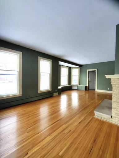 Main picture of 118 Lisbon St