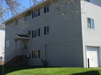 Main picture of 724 7th Ave S