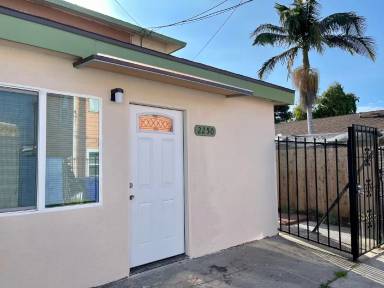 Main picture of 2248-52 Ocean View Blvd Apartments