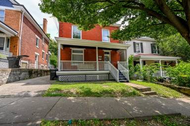 Main picture of 2422 W Clifton Ave