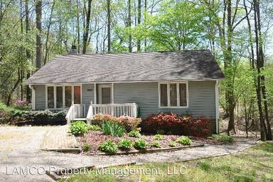 Main picture of 7007 Dogwood Ln