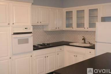Main picture of 323 N Eton St
