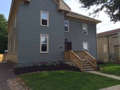 Main picture of 224 Poplar St
