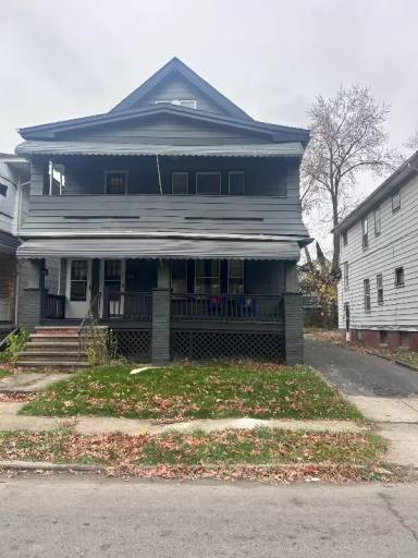Main picture of 14008 Savannah Ave