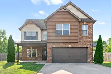 Main picture of 2825 McManus Cir