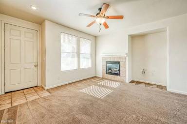 Main picture of 946 Parkwood Ave