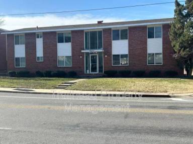 Main picture of Royal Court Apartments