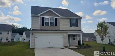 Main picture of 5 Hazelburn Ct