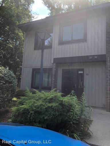 Main picture of 101 Ridgewood Ter