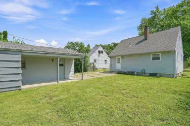 Main picture of 643 Westphal Ave