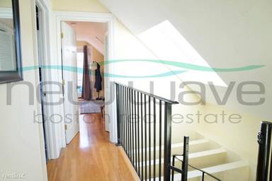 Main picture of 176 Hillside St