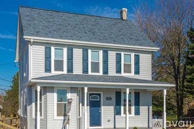 Main picture of 806 Frailey Rd