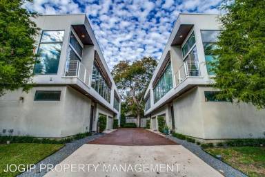 Main picture of 2319 Rusk Ct