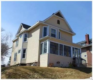 Main picture of 309 N 26th Ave W