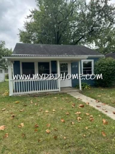 Main picture of 2718 Kenwood Ave