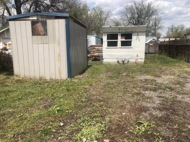 Main picture of 1681 Birch St