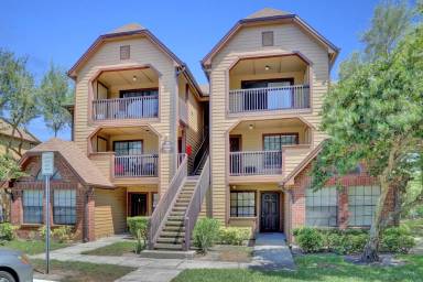 Main picture of 340 Forestway Cir