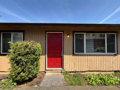 Main picture of 5917 SE 83rd Ave