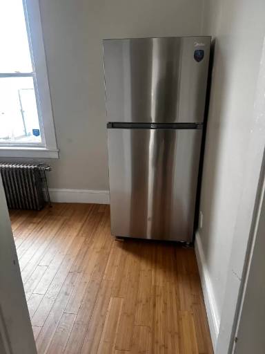 Main picture of 6 Jefferson Rd