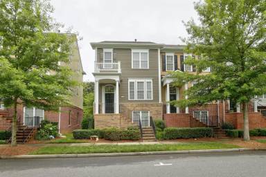 Main picture of 1118 Drayton Ct