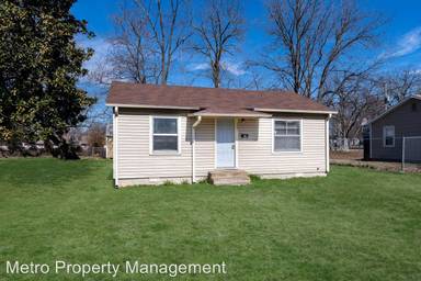 Main picture of 207 SE 7th St