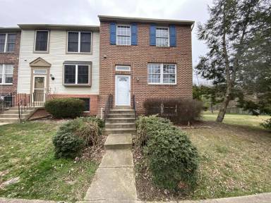 Main picture of 300 Crossridge Ct