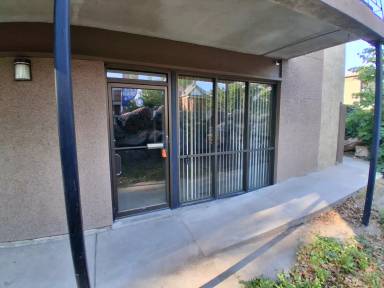 Main picture of 727 24th St