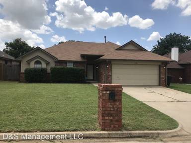 Main picture of 2316 SW 103rd St