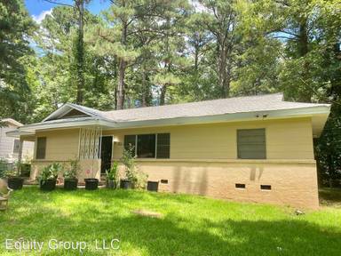 Main picture of 2854 Revere St