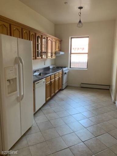Main picture of 1285 Fulton St