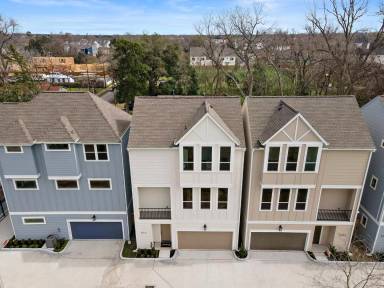 Main picture of 835 Rachel St