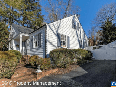 Main picture of 1608 Greenleaf Ln