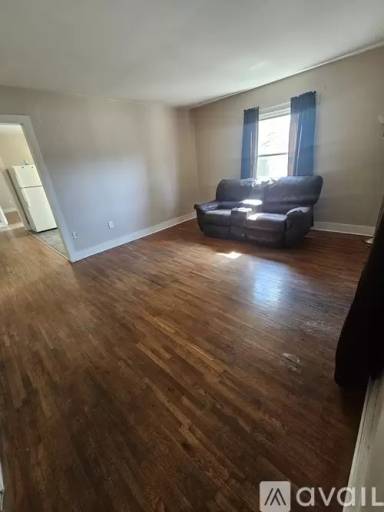 Main picture of 416 S 4th St