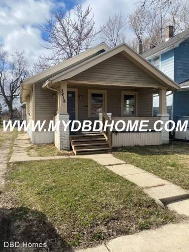 Main picture of 3418 Central Dr