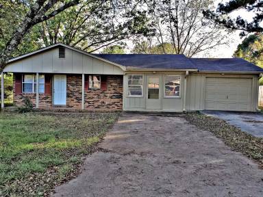 Main picture of 1503 Douthit St SW