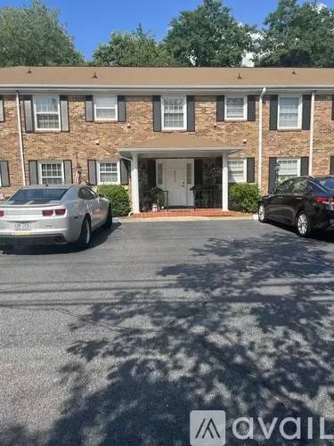 Main picture of 2651 Reynolda Rd